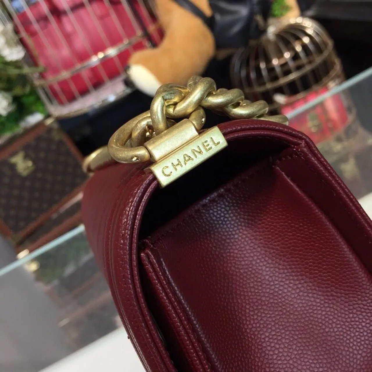 CHL Boy Handbag Gold Toned Hardware Burgundy For Women, Women&#8217;s Bags, Shoulder And Crossbody Bags 9.8in/25cm A67086