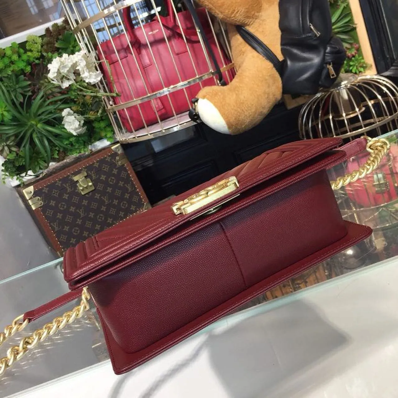 CHL Boy Handbag Gold Toned Hardware Burgundy For Women, Women&#8217;s Bags, Shoulder And Crossbody Bags 9.8in/25cm A67086