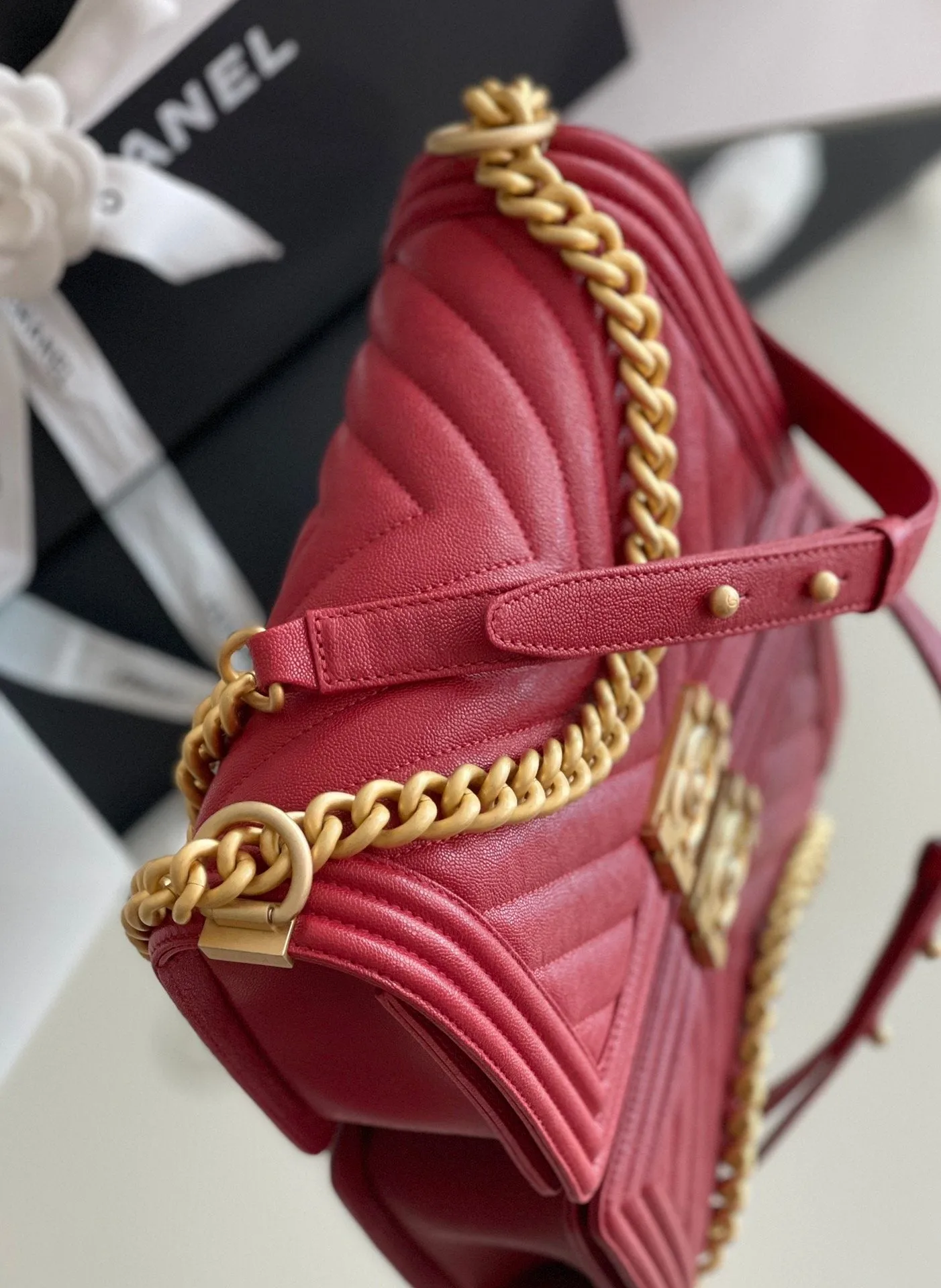 CHLMedium Boy Handbag Red For Women 9.8in/25cm A67086