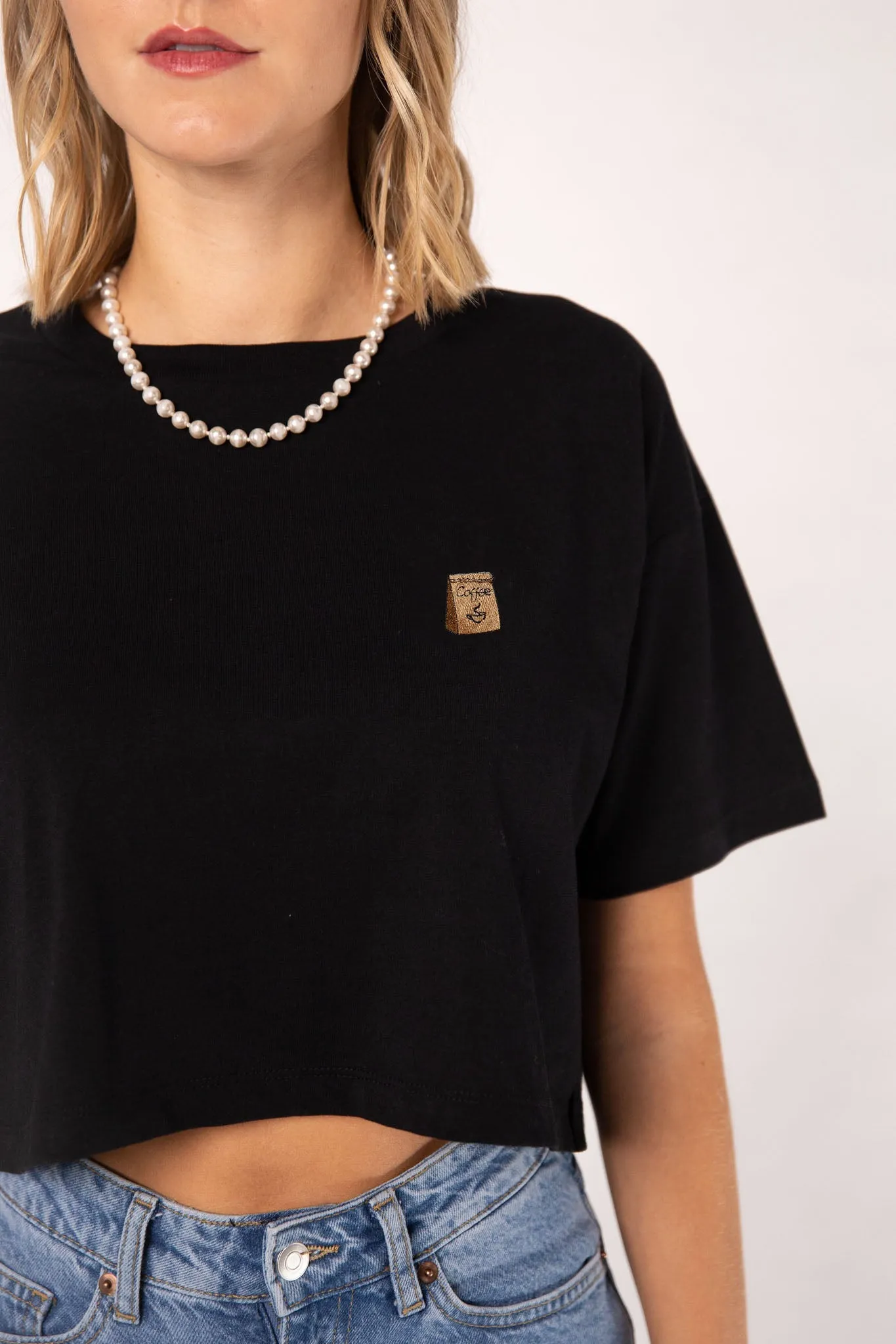 Coffee Bag | Besticktes Bio Baumwoll Crop Top