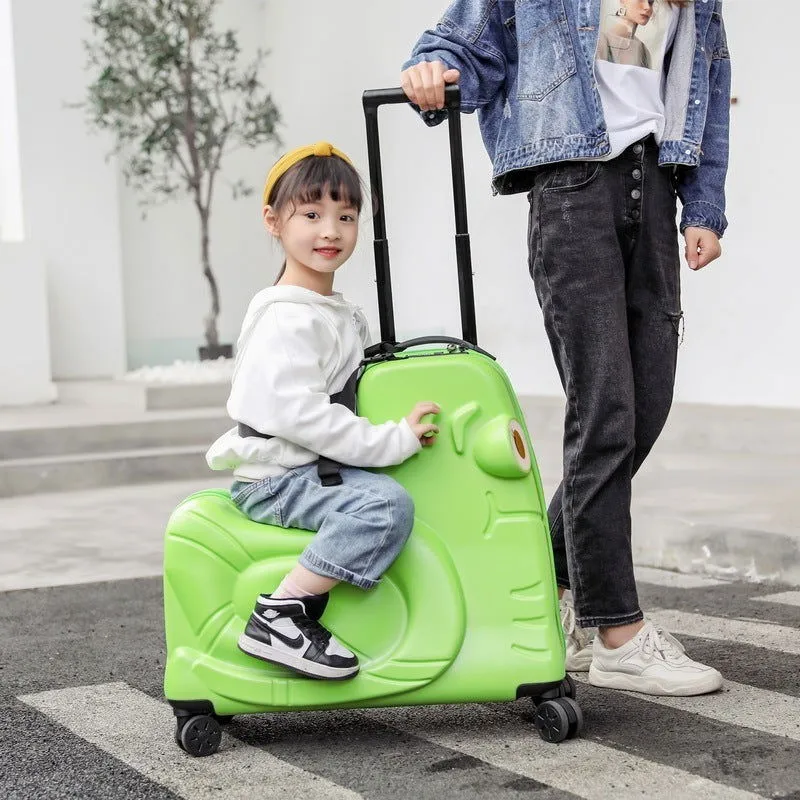 LovelyRLovely Children Sit On Suitcase