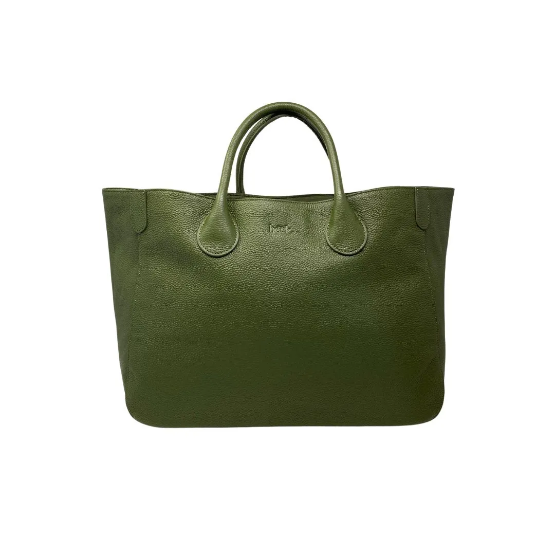 Medium Classic Leather Beck Bag