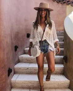 Round Rattan Straw Bag Crossbody Canteen Beach Purse Boho Bohemian Handbag Handmade Messenger Bag Natural Brown Beige Black White Colors Over 50 Different Styles!